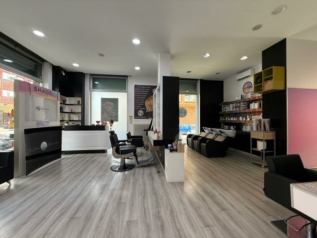 Scopri le offerte di Shadè Hair Salon, parrucchiere Moncalieri